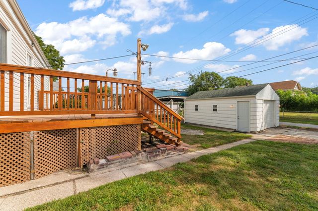 6823 Columbia Avenue, Hammond, IN 46324