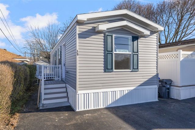 38 Lowell Avenue, Pawtucket, RI 02861