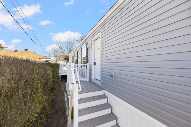 38 Lowell Avenue, Pawtucket, RI 02861