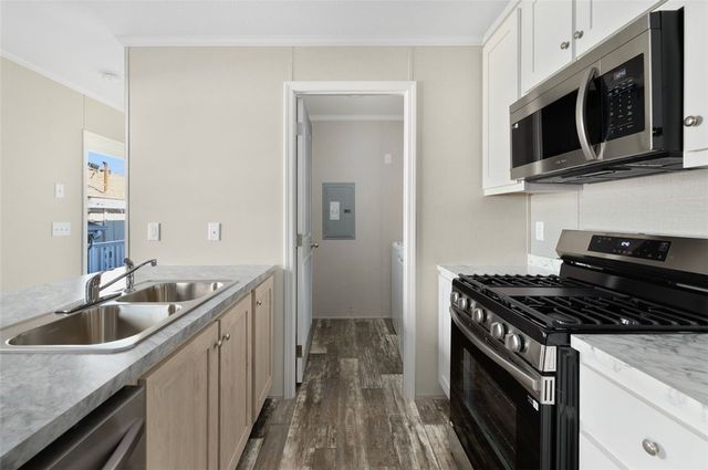 38 Lowell Avenue, Pawtucket, RI 02861