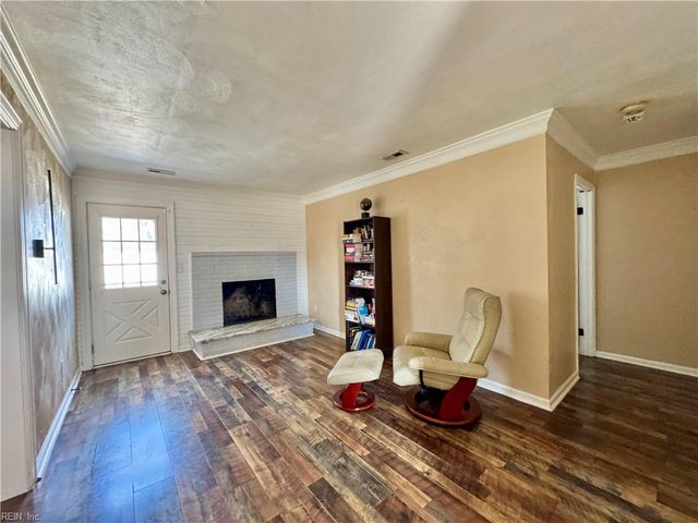 1901 Blue Knob RD, Virginia Beach, VA 23464
