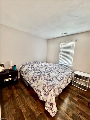 1901 Blue Knob RD, Virginia Beach, VA 23464