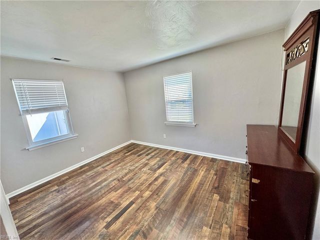 1901 Blue Knob RD, Virginia Beach, VA 23464