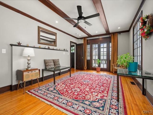 6 Ironwood Road, New Hartford, NY 13413