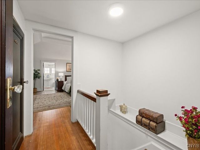 6 Ironwood Road, New Hartford, NY 13413