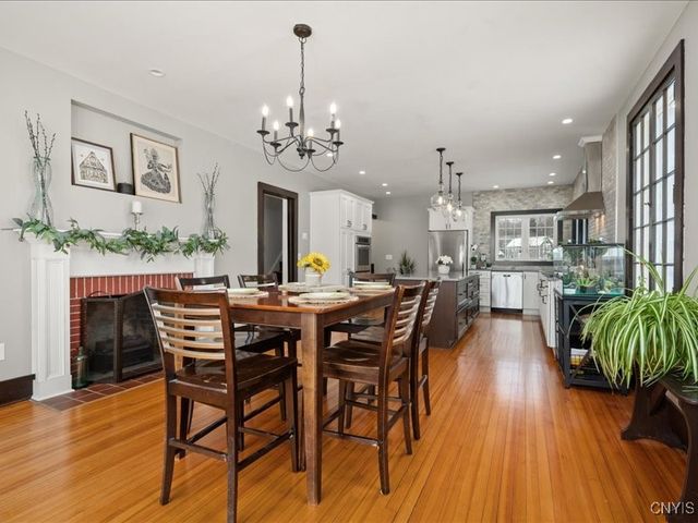 6 Ironwood Road, New Hartford, NY 13413