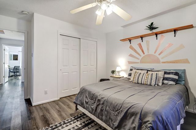 9964 Cardinal Street NW, Albuquerque, NM 87114