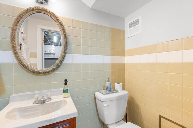 1538 Birmingham Street, Saint Paul, MN 55106
