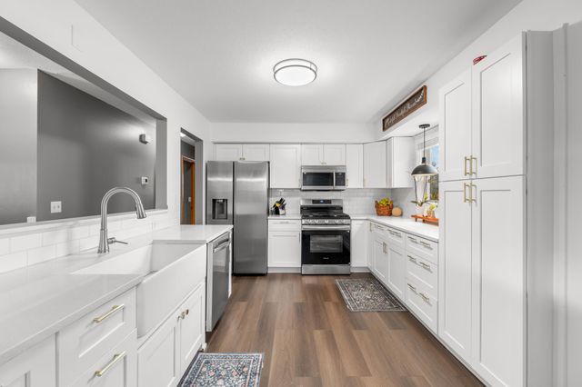 1538 Birmingham Street, Saint Paul, MN 55106