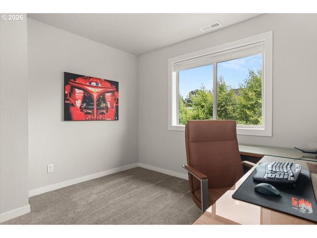 1711 N SWEETGUM St, Canby, OR 97013