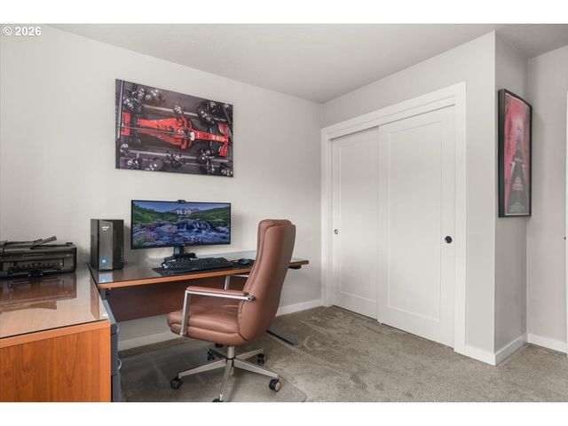 1711 N SWEETGUM St, Canby, OR 97013