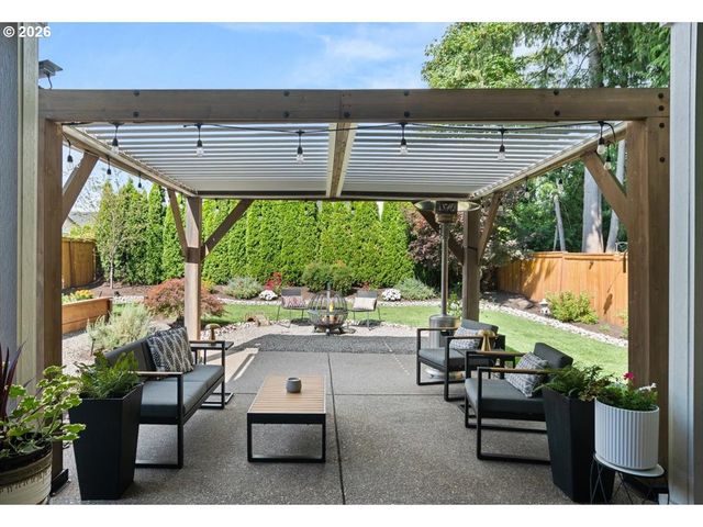 1711 N SWEETGUM St, Canby, OR 97013