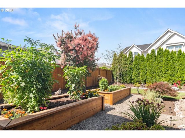 1711 N SWEETGUM St, Canby, OR 97013