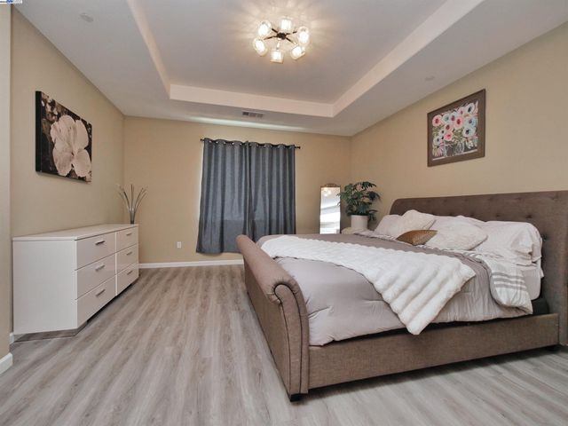 2419 Sienna Dr, Pittsburg, CA 94565