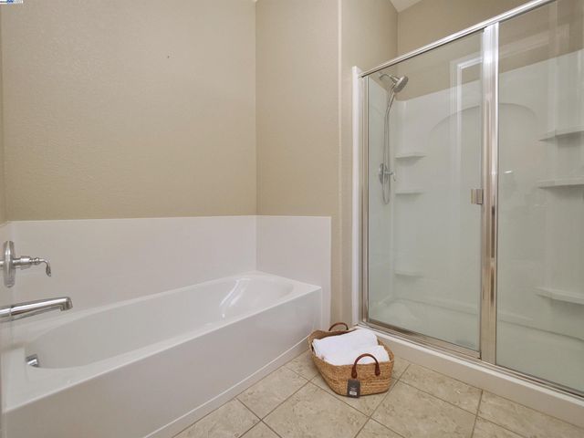 2419 Sienna Dr, Pittsburg, CA 94565