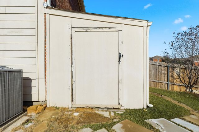 9305 Plum Court, Forney, TX 75126