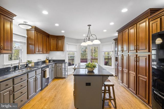 12717 MELVILLE LANE, Fairfax, VA 22033