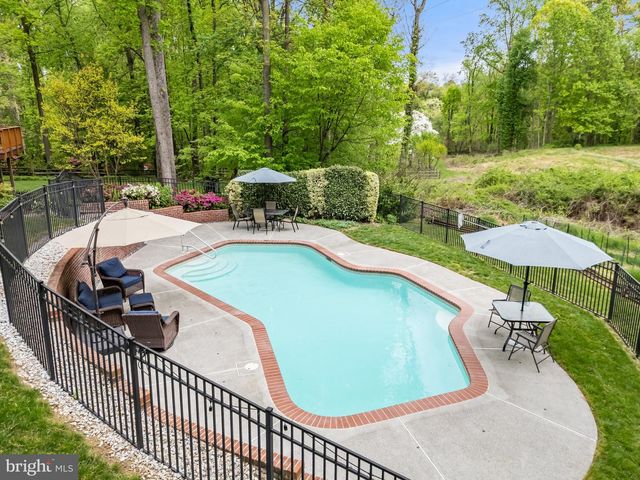 12717 MELVILLE LANE, Fairfax, VA 22033