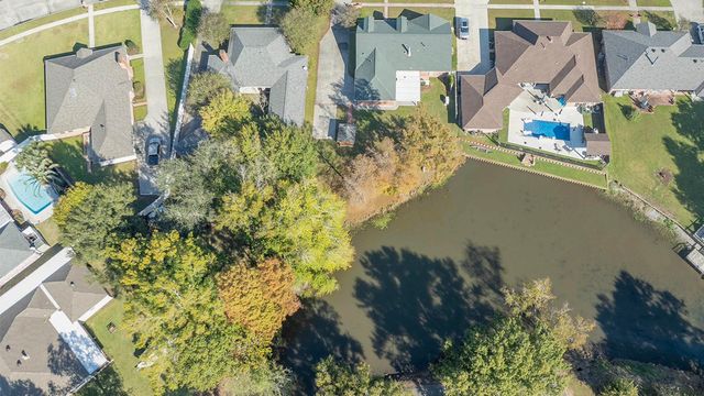 1710 Joshua Dr, Houma, LA 70360