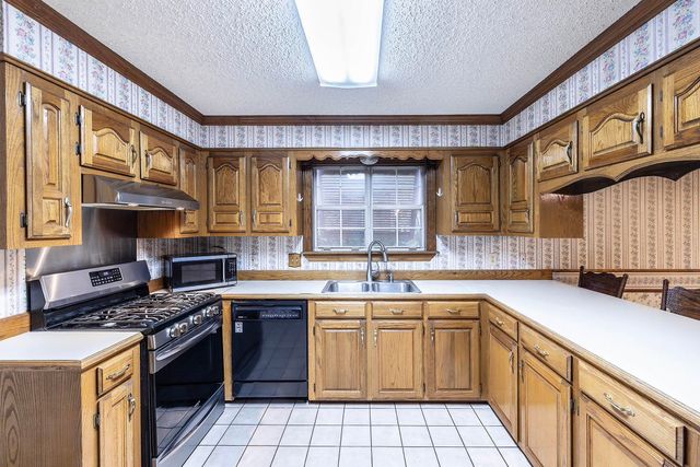 1710 Joshua Dr, Houma, LA 70360