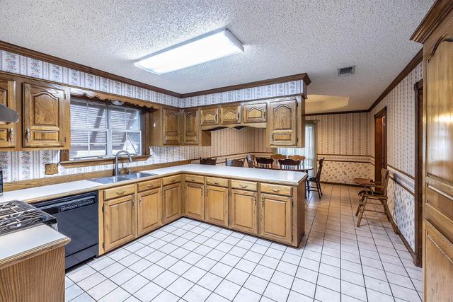 1710 Joshua Dr, Houma, LA 70360