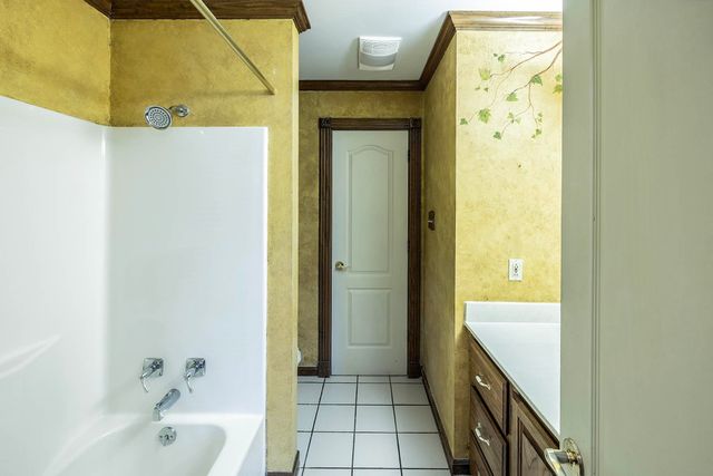 1710 Joshua Dr, Houma, LA 70360