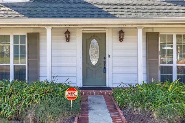 1710 Joshua Dr, Houma, LA 70360