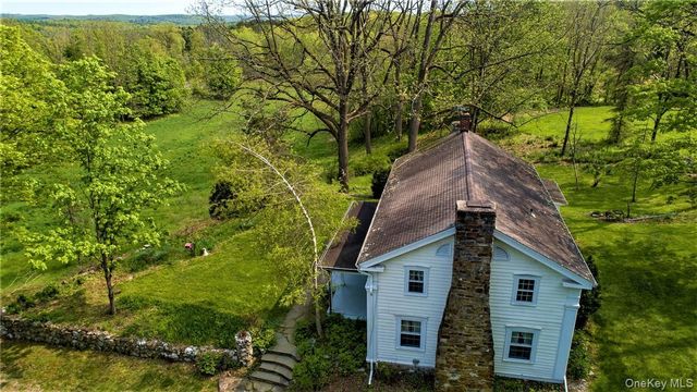 303 Hicks Hill Road, Stanfordville, NY 12582