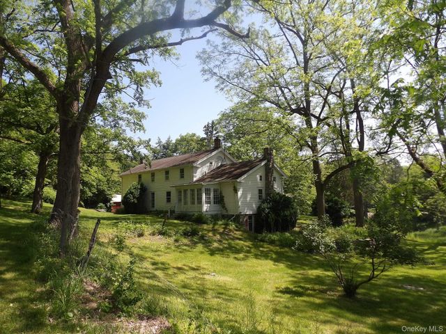 303 Hicks Hill Road, Stanfordville, NY 12582