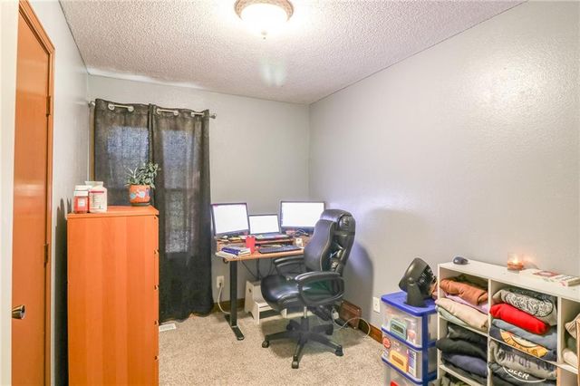 3465 McVey Road, Sedalia, MO 65301