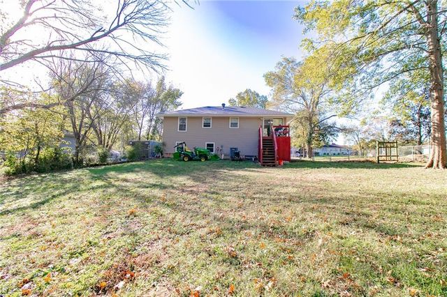 3465 McVey Road, Sedalia, MO 65301