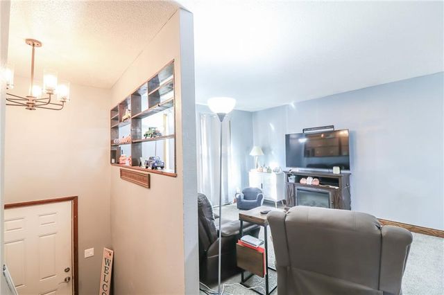 3465 McVey Road, Sedalia, MO 65301