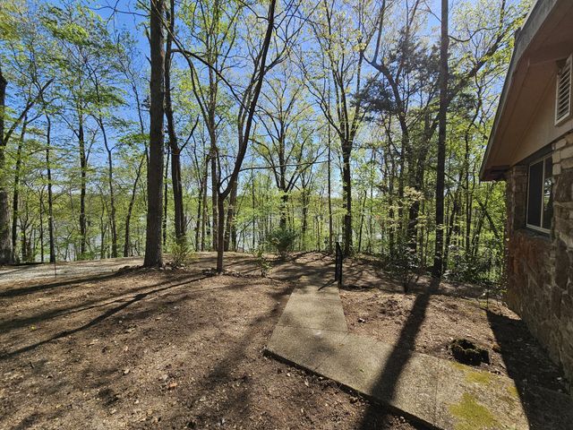 50 Deaton Ln, Parsons, TN 38363