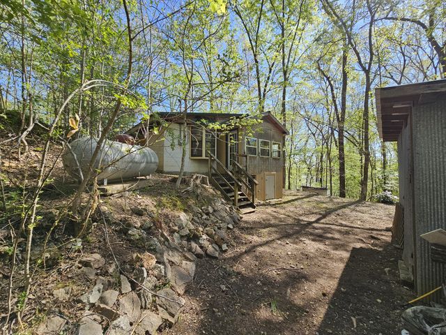 50 Deaton Ln, Parsons, TN 38363