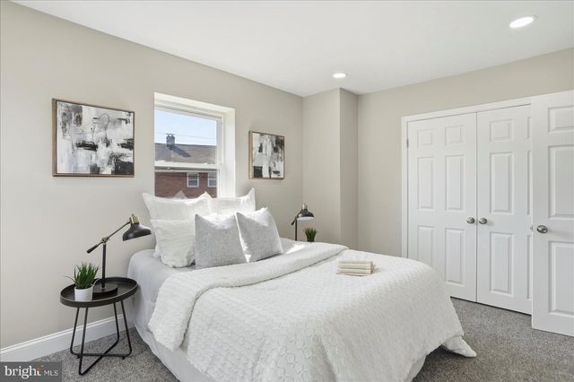 1300 PENTRIDGE RD, Baltimore, MD 21239