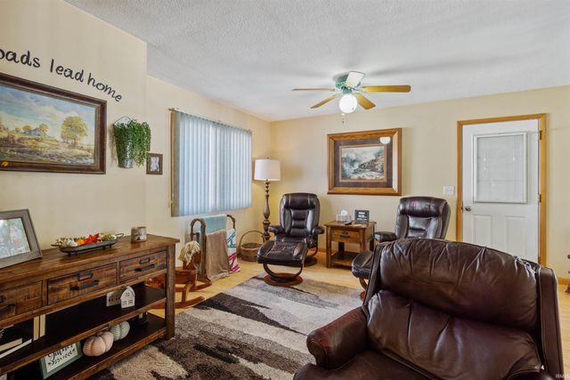 5812 S Adams Street, Marion, IN 46953