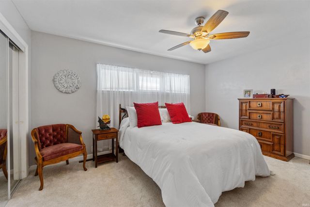 5812 S Adams Street, Marion, IN 46953