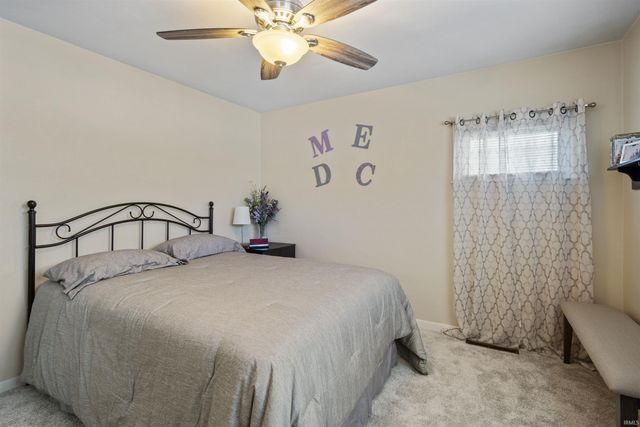 5812 S Adams Street, Marion, IN 46953