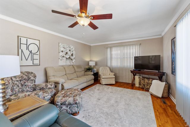 5812 S Adams Street, Marion, IN 46953