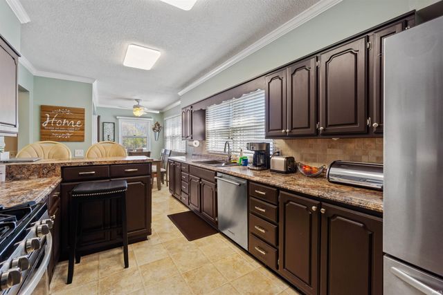 5812 S Adams Street, Marion, IN 46953