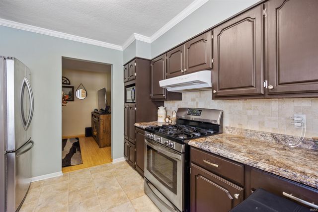 5812 S Adams Street, Marion, IN 46953