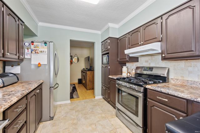 5812 S Adams Street, Marion, IN 46953