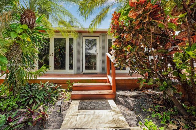905 Mandarin Isle, Fort Lauderdale, FL 33315