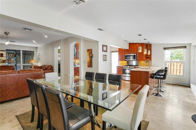 905 Mandarin Isle, Fort Lauderdale, FL 33315
