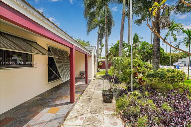 905 Mandarin Isle, Fort Lauderdale, FL 33315