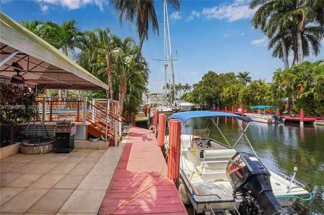 905 Mandarin Isle, Fort Lauderdale, FL 33315