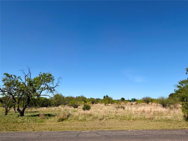 19A Ridge Harbor DR, Spicewood, TX 78669