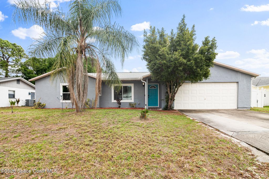 823 Lamplighter Drive NW, Palm Bay, FL 32907