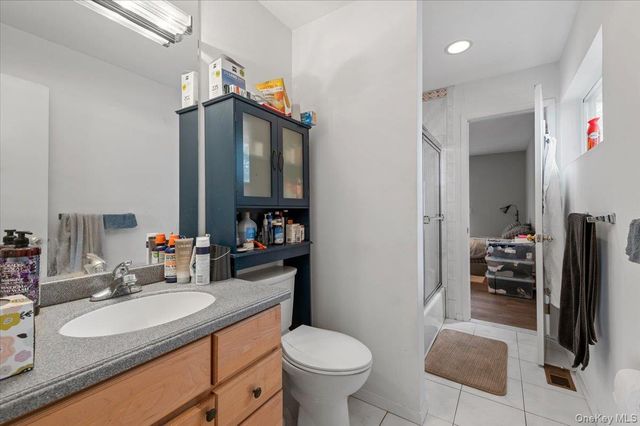 24 Wisteria Drive, Remsenburg, NY 11960