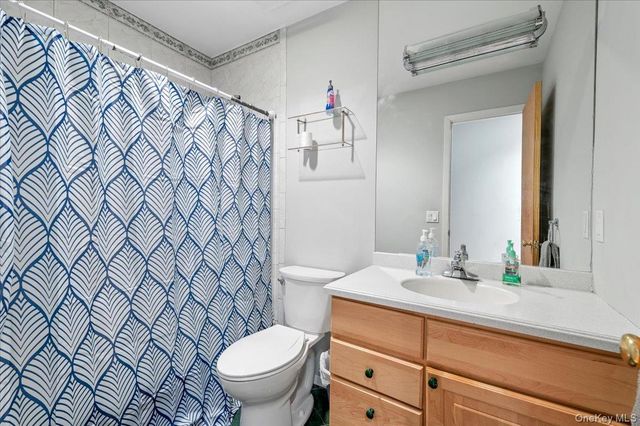 24 Wisteria Drive, Remsenburg, NY 11960